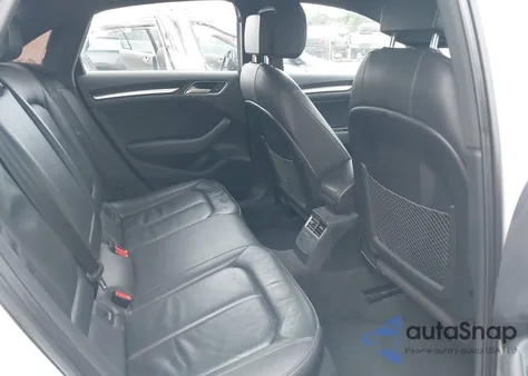 2017 Audi A3 2.0T Premium z USA, uszkodzony, nr VIN WAUGUGFFXH1043142